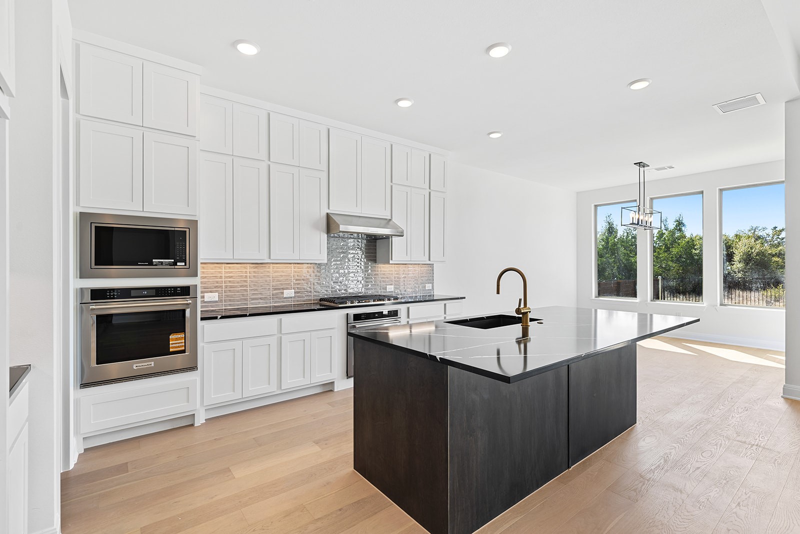 17725 Absinthe Drive Austin, TX 78738 - Photo 4 of 29