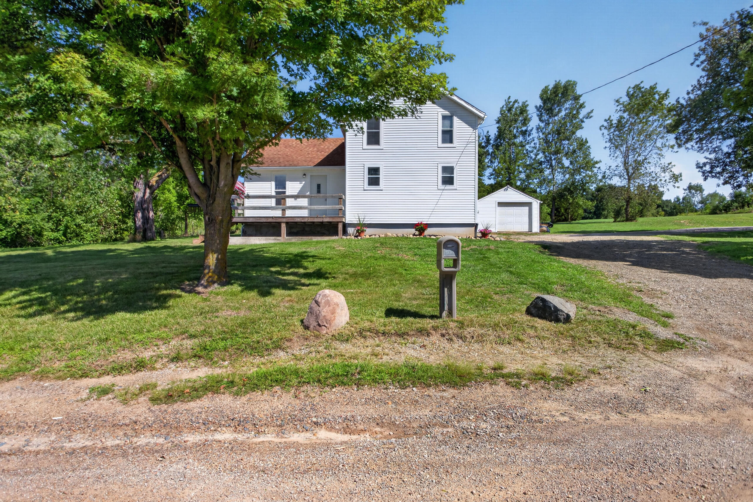 20626 Waldo Road Chelsea, MI 48118 - Photo 36 of 43 IMG_0536