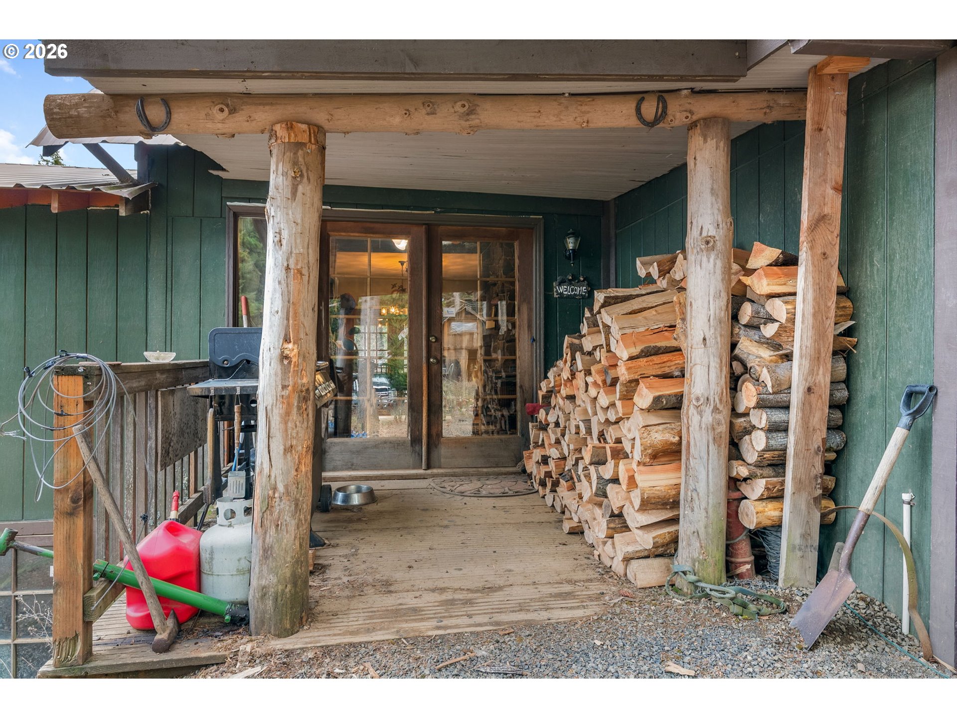 1202 Scoggins Road Underwood, WA 98651 - Photo 9 of 47