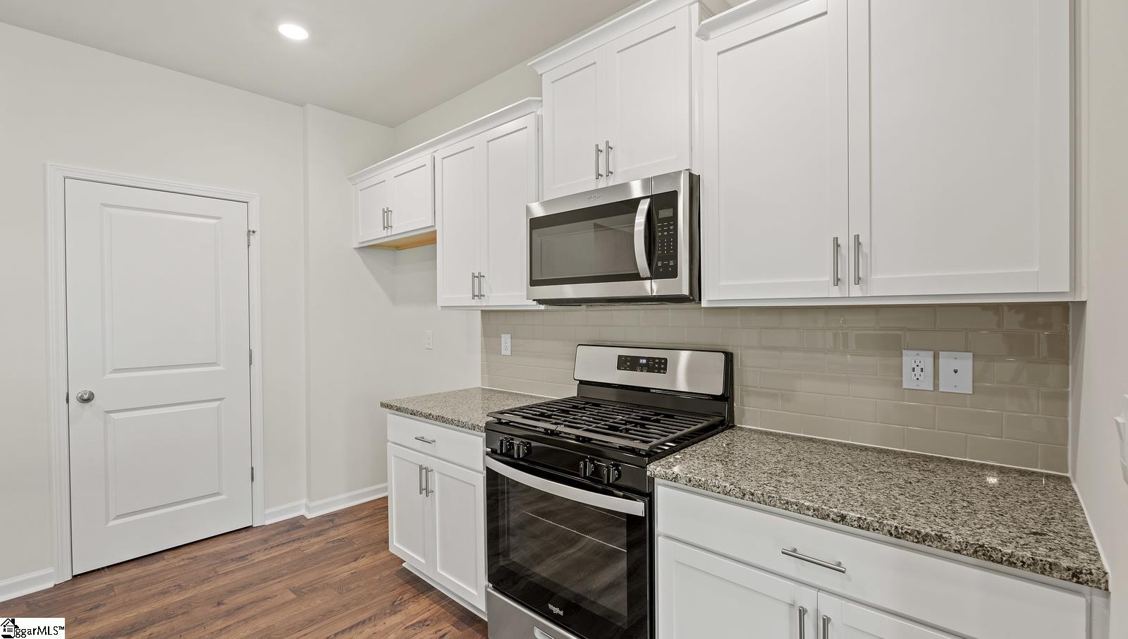 135 Bayridge Road Simpsonville, SC 29680 - Photo 7 of 19