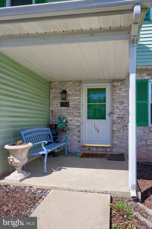 $282,900 | 154 Julie Ann Court, Ephrata, PA 17522
