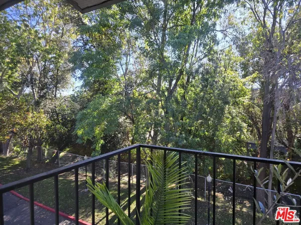 $2,700 | 991 South Idaho Street, Unit 102, La Habra, CA 90631