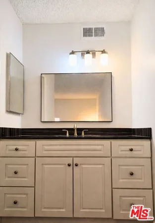 $2,700 | 991 South Idaho Street, Unit 102, La Habra, CA 90631