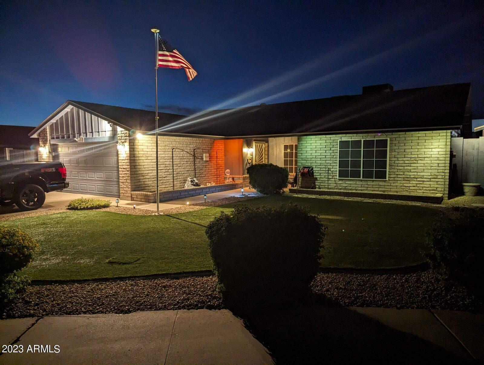 3522 West Phelps Road Phoenix, AZ 85053 - Photo 29 of 32 Night -2