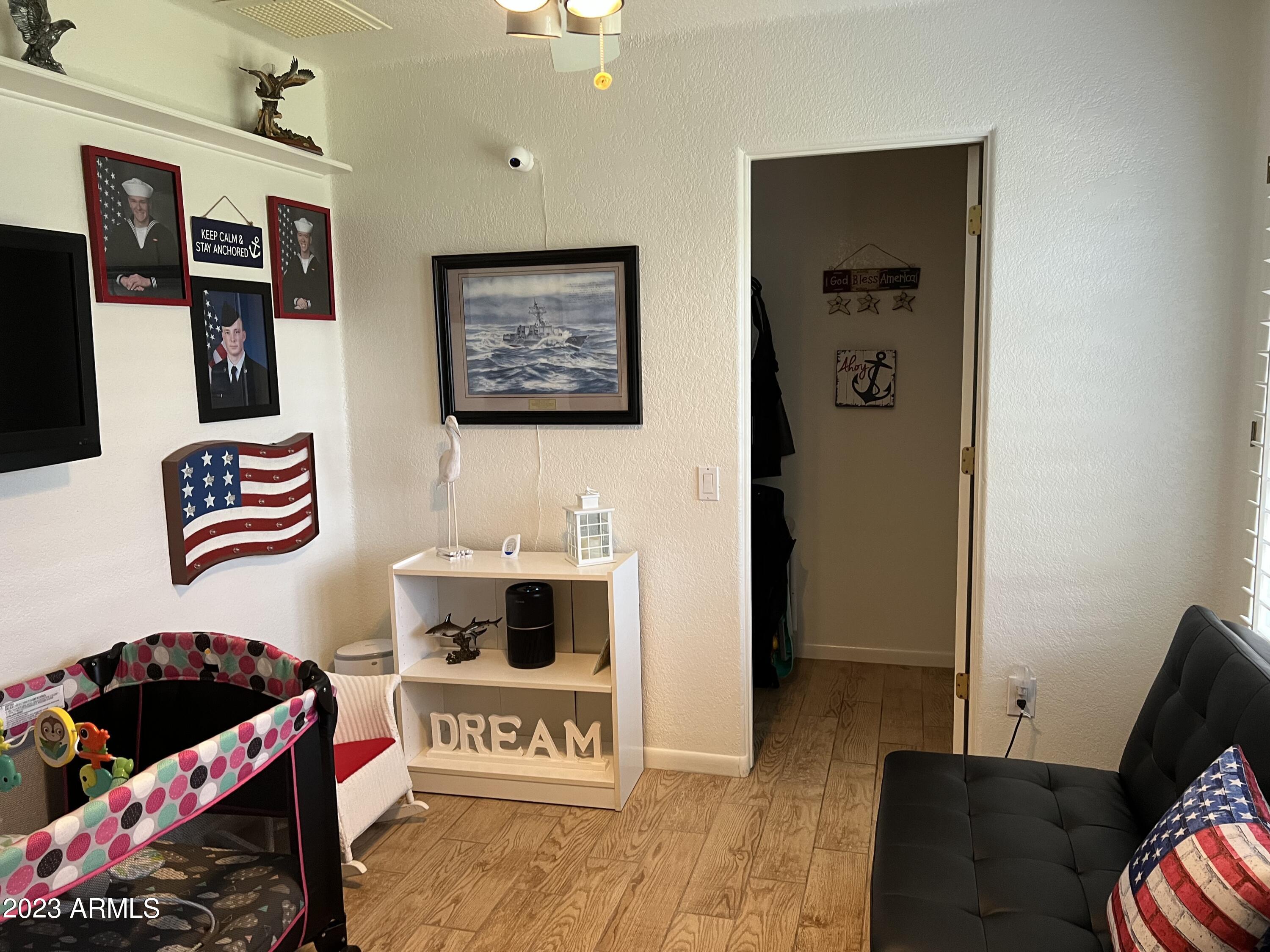 3522 West Phelps Road Phoenix, AZ 85053 - Photo 9 of 32 Bed room-1