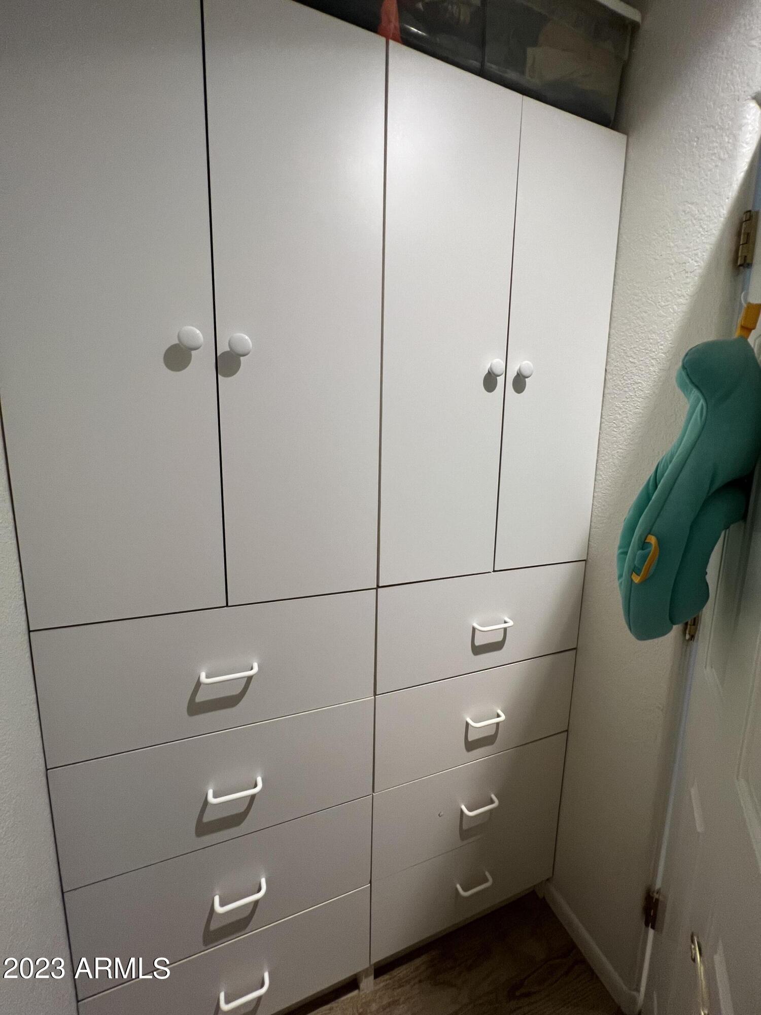 3522 West Phelps Road Phoenix, AZ 85053 - Photo 10 of 32 Bed room -1 closet system