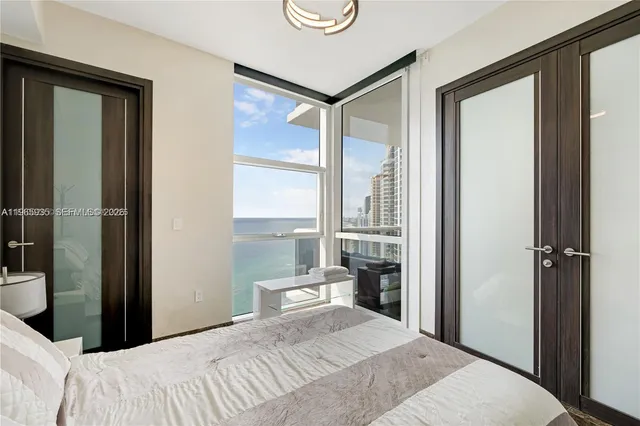 $9,500 | 18101 Collins Avenue, Unit 5008, Sunny Isles Beach, FL 33160