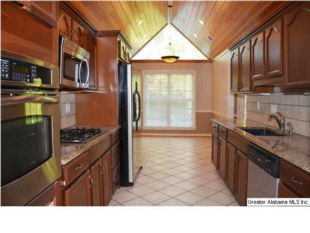 3333 Sunniroc Road Birmingham, AL 35210 - Photo 3 of 28