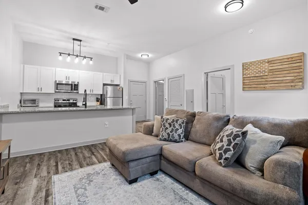 $264,900 | 782 Riverfront Parkway, Unit 109, Chattanooga, TN 37402
