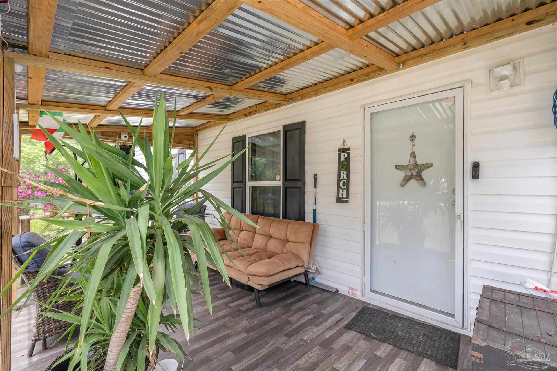 1964 Reagan Road Navarre, FL 32566 - Photo 5 of 28 Gallery Image 5