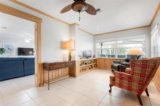 $1,295,000 | 602 Baronet Lane, Holmes Beach, FL 34217