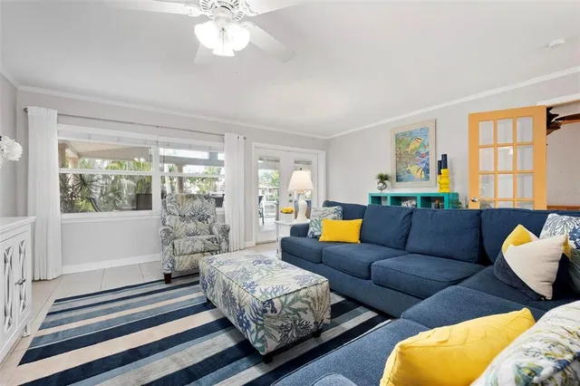 $1,295,000 | 602 Baronet Lane, Holmes Beach, FL 34217