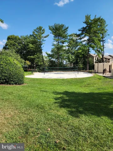 $2,800 | 307 Yoakum Parkway, Unit 1024, Alexandria, VA 22304