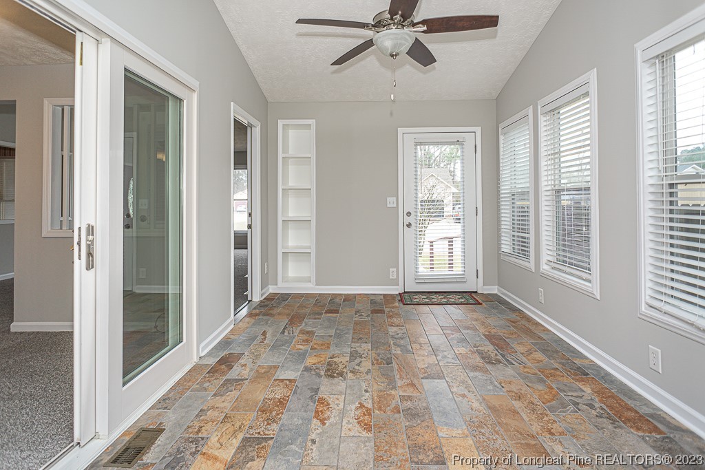 5619 Walkabout Road Hope Mills, NC 28348 - Photo 9 of 49 Gallery Image 9