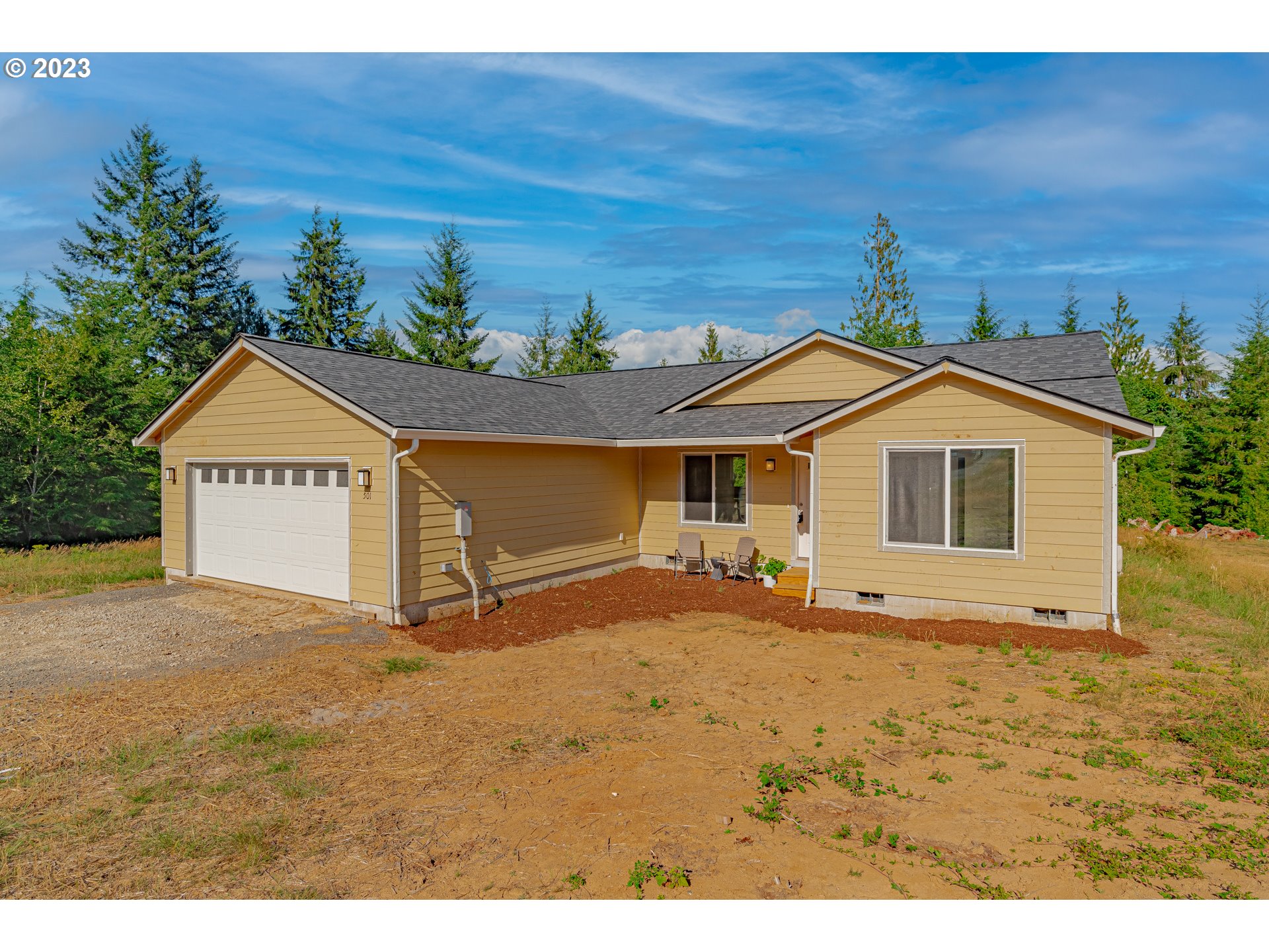 501 Hooper Road Longview, WA 98632 - Photo 28 of 28 a view of a house with a yard