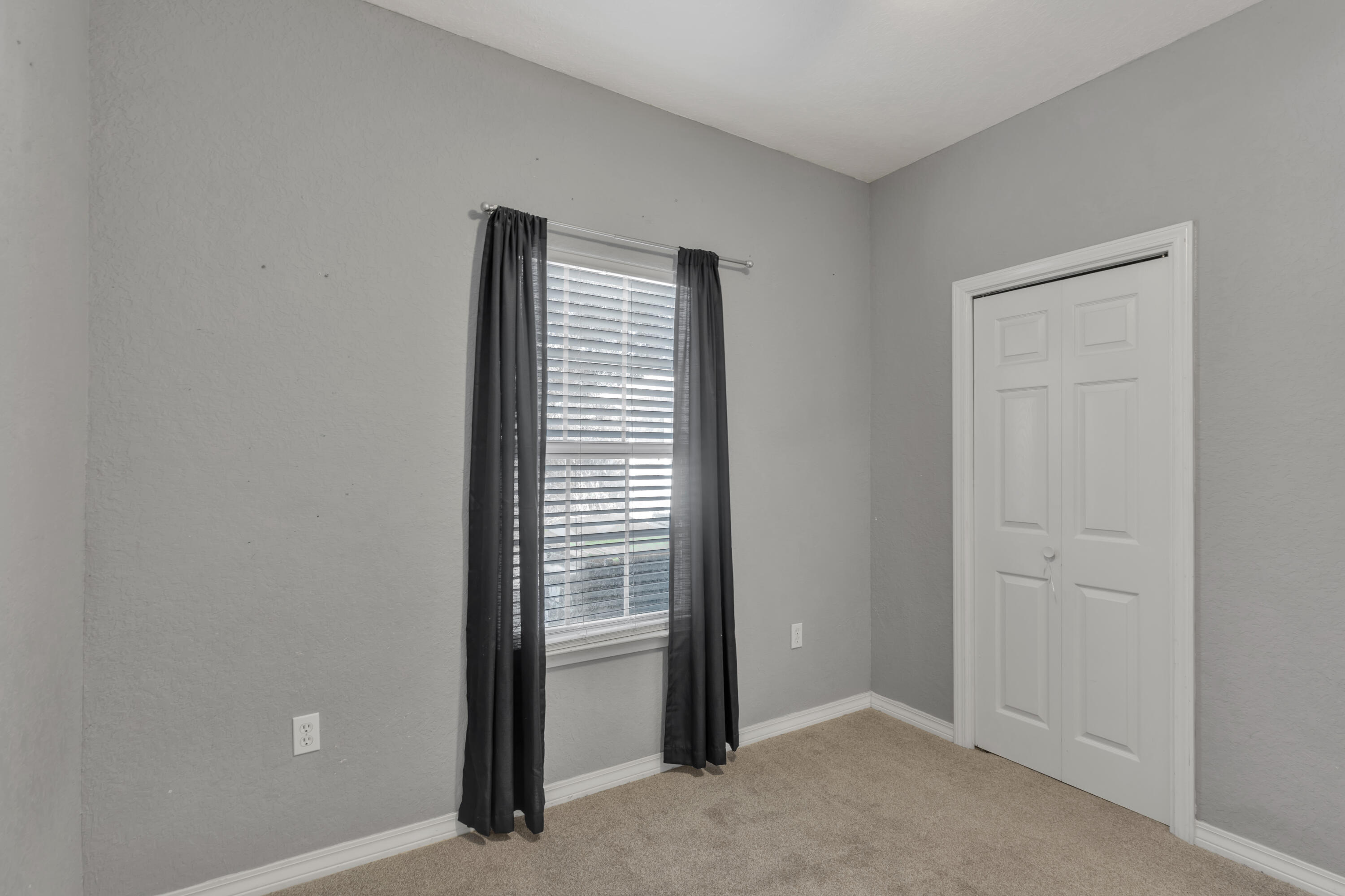 109 Oakcrest Drive Crestview, FL 32539 - Photo 16 of 35