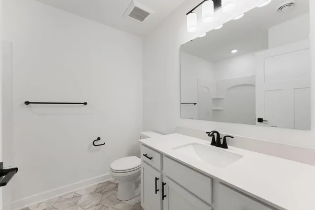 $569,940 | 7590 Swan Street, Lino Lakes, MN 55038