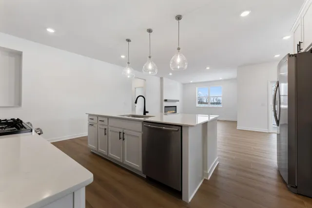 $569,940 | 7590 Swan Street, Lino Lakes, MN 55038