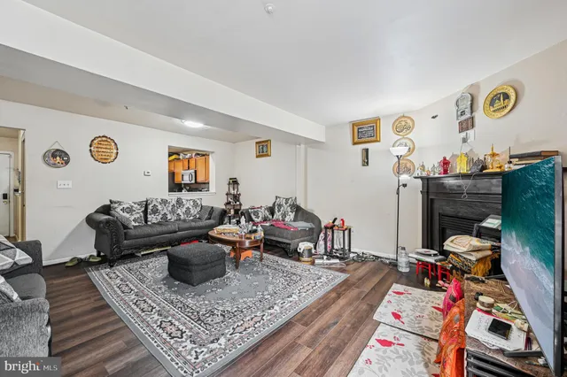 $280,000 | 6919 Myersview Drive, Baltimore, MD 21220