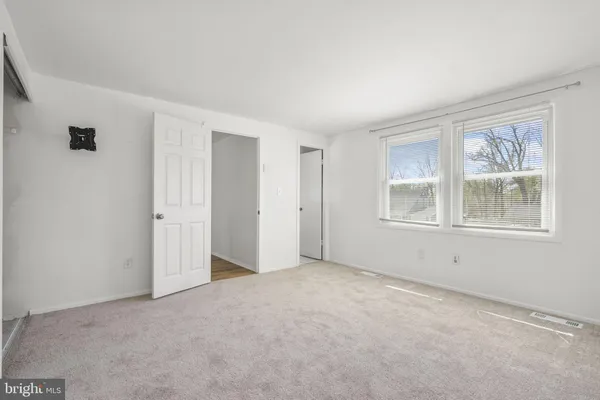 $375,000 | 70 Harrington Circle, Willingboro, NJ 08046