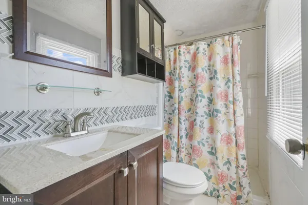 $375,000 | 70 Harrington Circle, Willingboro, NJ 08046