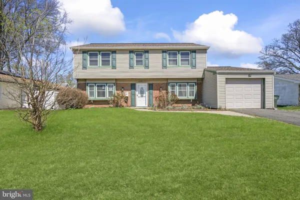$375,000 | 70 Harrington Circle, Willingboro, NJ 08046