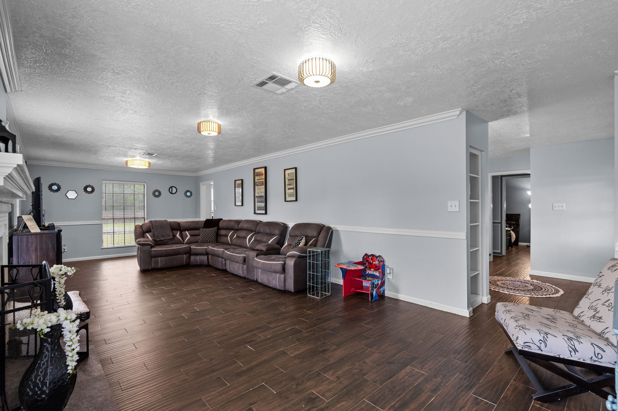 7009 Avenue R Santa Fe, TX 77510 - Photo 9 of 48