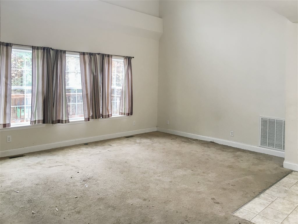 1316 Miles Jackson Road Palmyra, VA 22963 - Photo 5 of 22 an empty room with a window