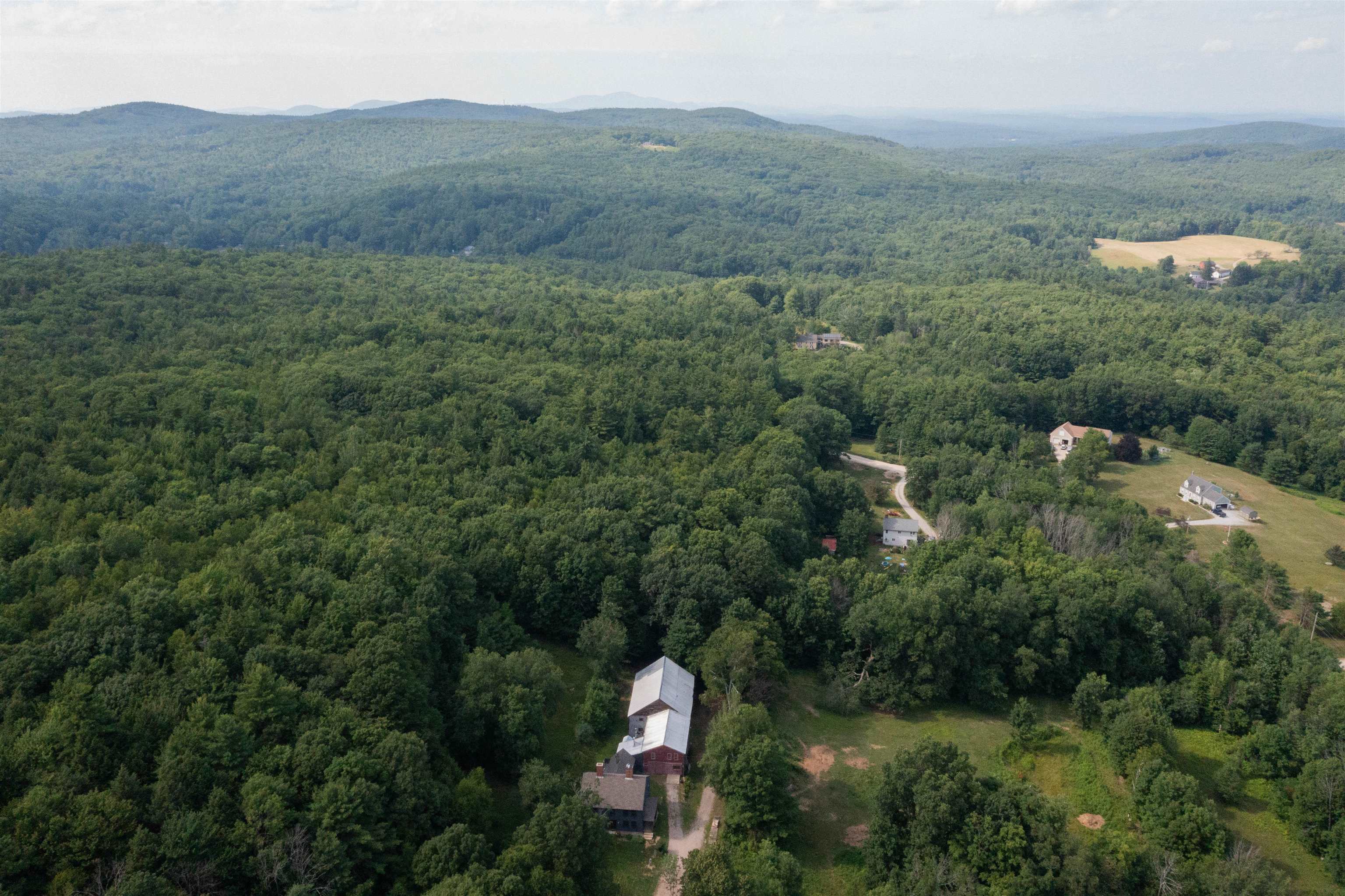 301 Tiffany Hill Road Weare, NH 03281 - Photo 11 of 58 Gallery Image 11