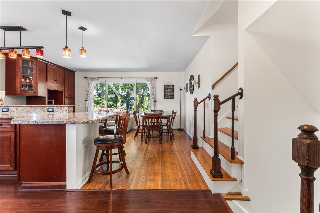 7 Aldwick Rise Perinton, NY 14450 - Photo 4 of 34