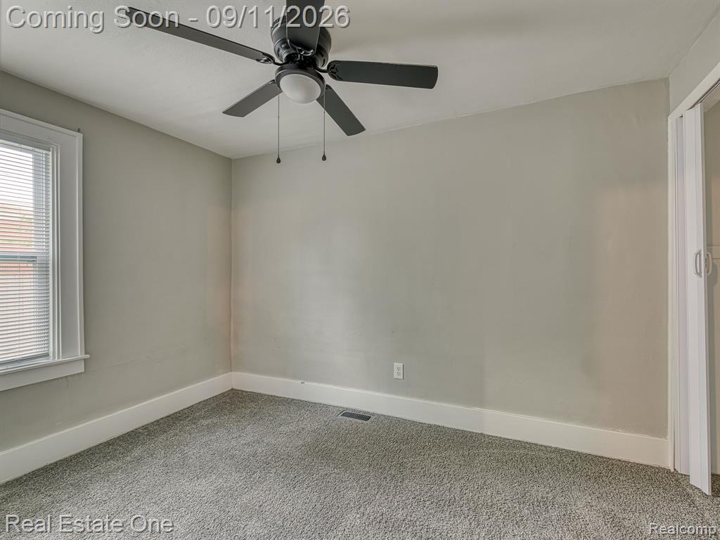 338 Goddard Road Wyandotte, MI 48192 - Photo 15 of 28 Gallery Image 15