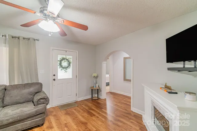 $215,000 | 411 Willow Street, Gastonia, NC 28054