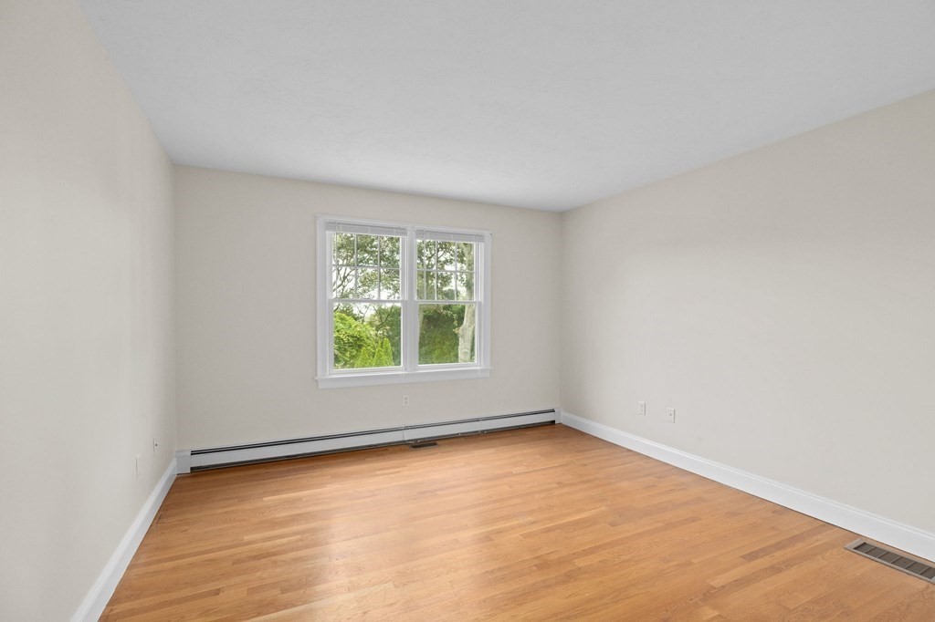 492 Williston Road Bourne, MA 02562 - Photo 27 of 39 Gallery Image 27