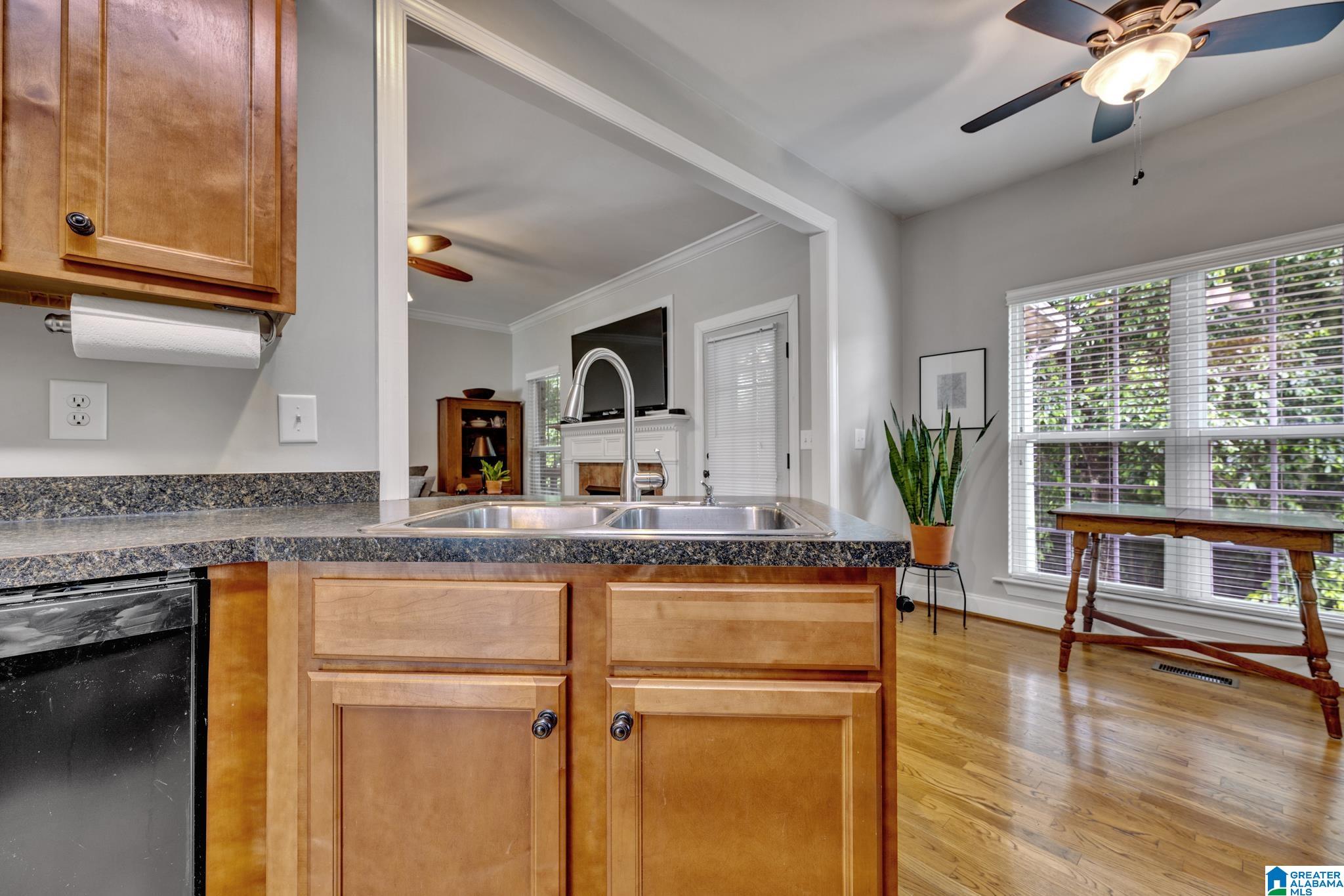 720 Ridgefield Circle Odenville, AL 35120 - Photo 12 of 38
