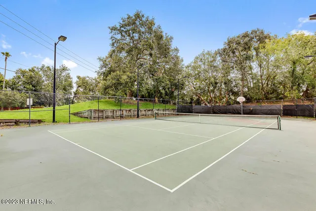 a view of a tennis court