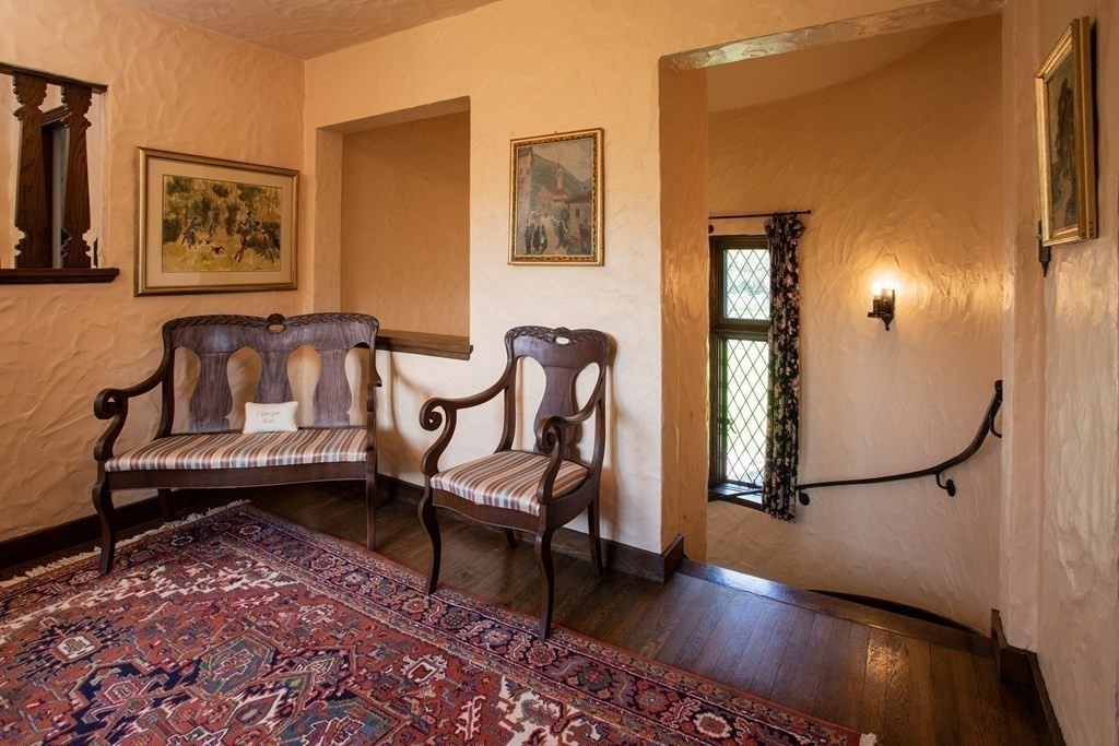 17 Longview Road Reading, MA 01867 - Photo 22 of 42 a view of a interior of the house