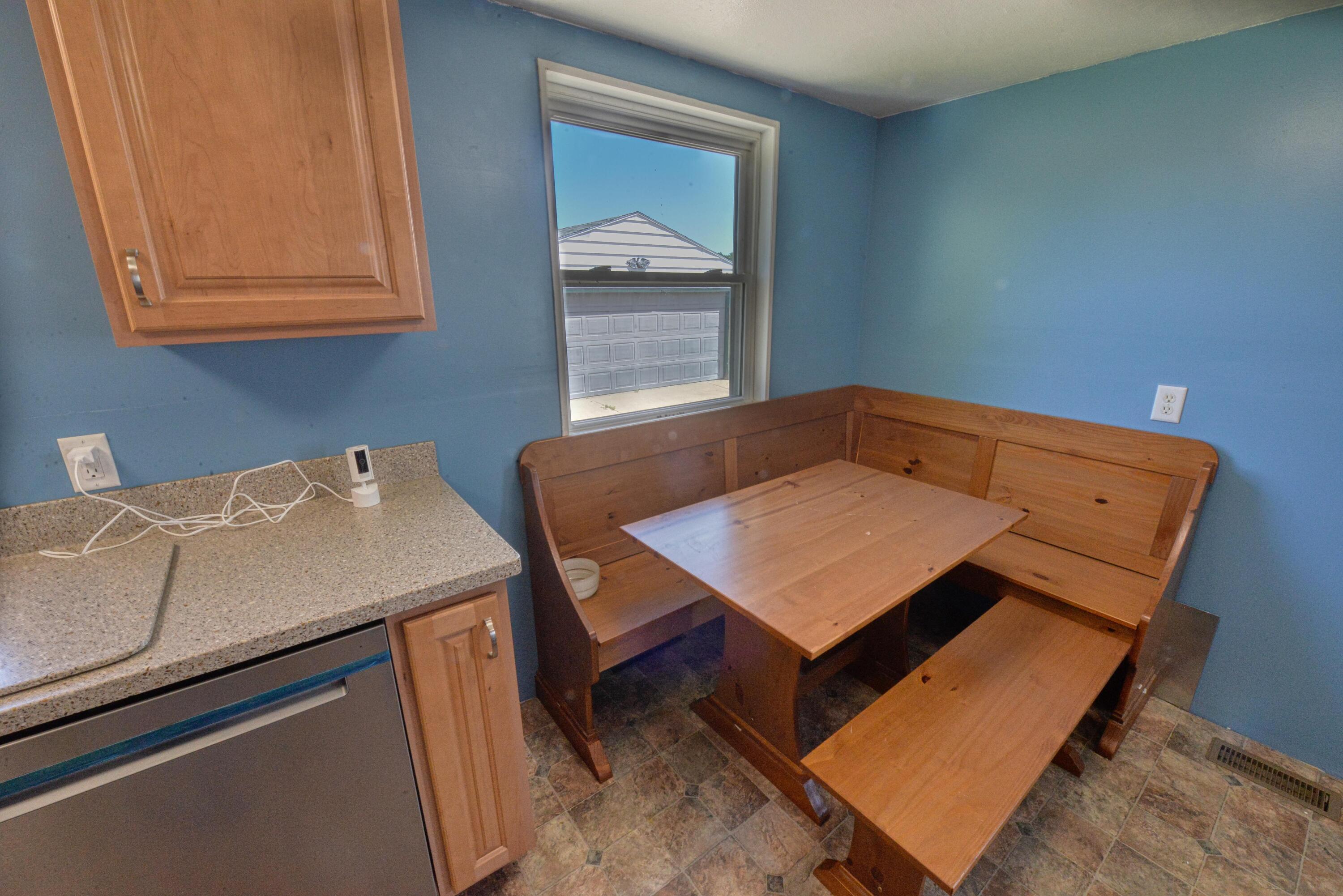 761 Warren Woods Road Galien, MI 49113 - Photo 6 of 36 DSC_6918