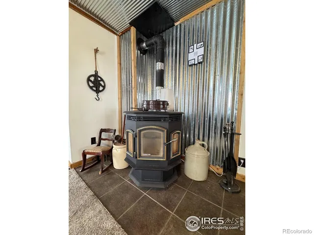 a view of a hallway with entryway