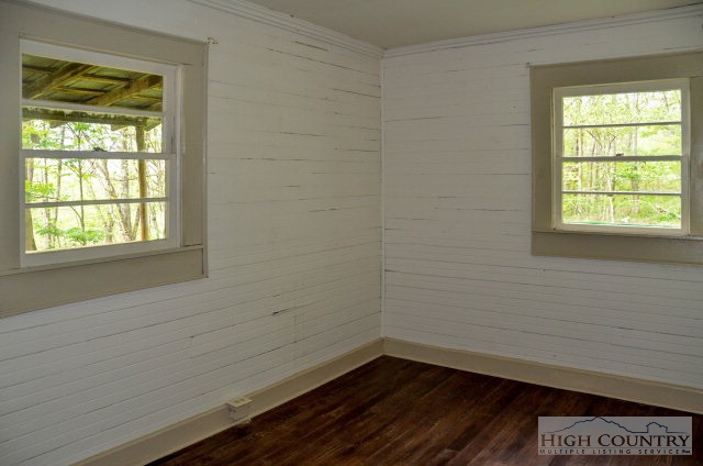 3899-390 Junaluska Road Boone, NC 28607 - Photo 4 of 14