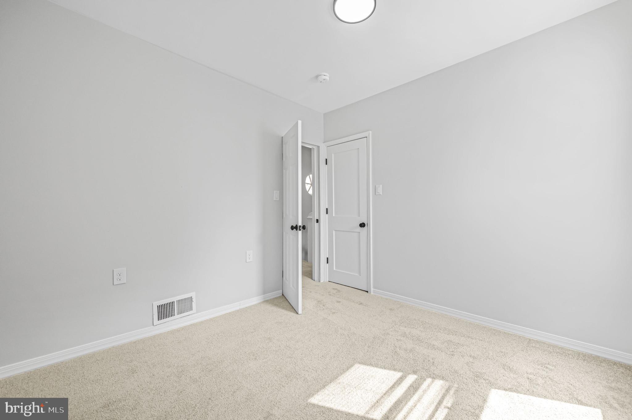 253 Beech Street Pottstown, PA 19464 - Photo 18 of 34