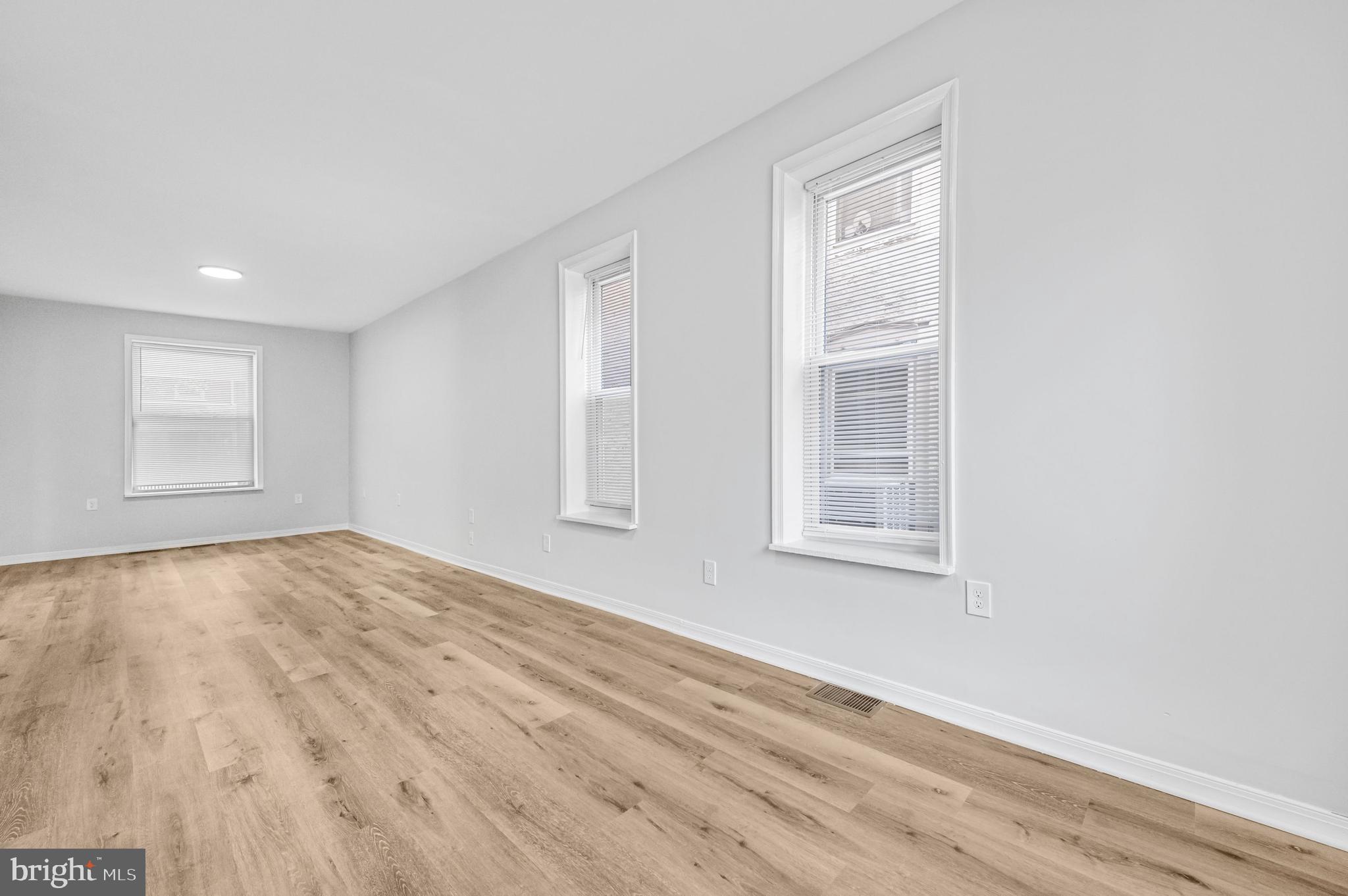 253 Beech Street Pottstown, PA 19464 - Photo 10 of 34