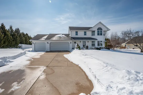 $429,900 | 3716 Settlement Heights Drive, New Franken, WI 54229