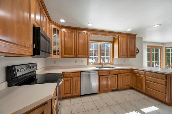 $429,900 | 3716 Settlement Heights Drive, New Franken, WI 54229