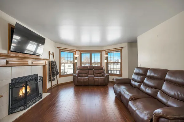 $429,900 | 3716 Settlement Heights Drive, New Franken, WI 54229