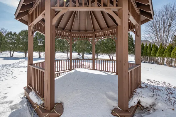 $429,900 | 3716 Settlement Heights Drive, New Franken, WI 54229