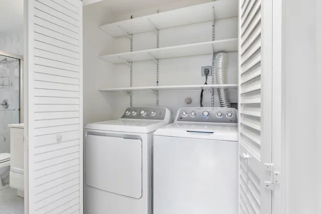 $2,500 | 4327 Palm Forest Drive North, Delray Beach, FL 33445