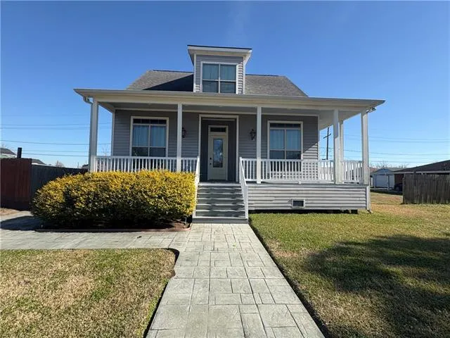 $2,700 | 1529 Schnell Drive, Arabi, LA 70032