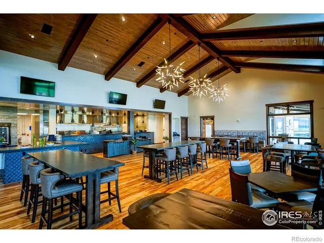 a view of a livingroom with furniture