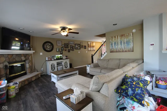 $278,500 | 1296 King Maple Drive, Greenfield, IN 46140