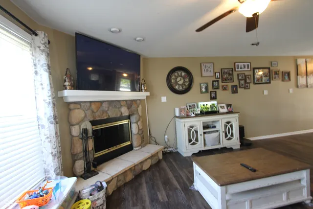 $278,500 | 1296 King Maple Drive, Greenfield, IN 46140